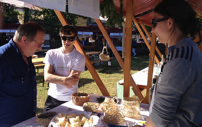 občinski-praznik-v-komnu-