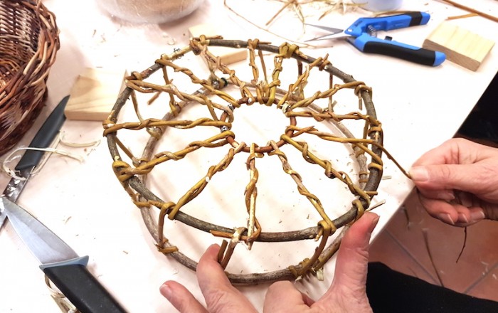 obujanje-znanja-pletenja-zbrinc-