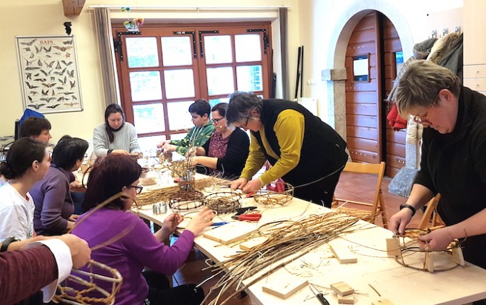 obujanje-znanja-pletenja-zbrinc-