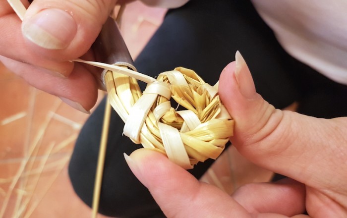 pletli-smo-slamnate-peharje-