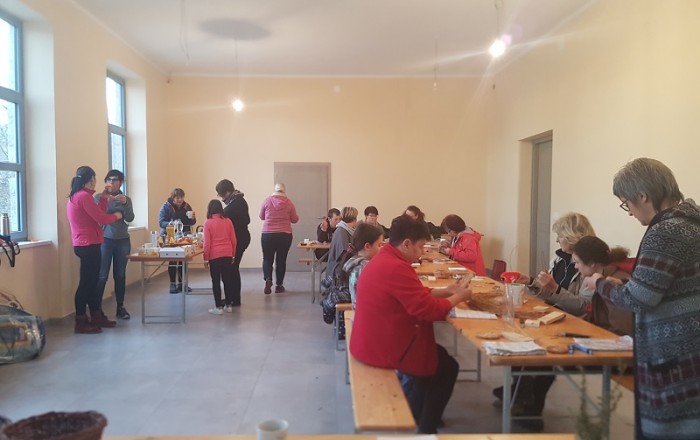 pletenje-kosar-v-svetem-