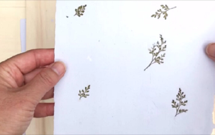 rocno-izdelani-papir-