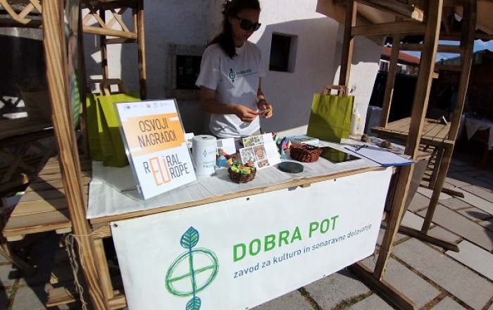 informativna-stojnica-skrateljnova-