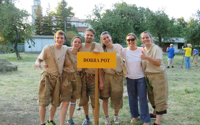 pastirske-igre-v-senožečah-