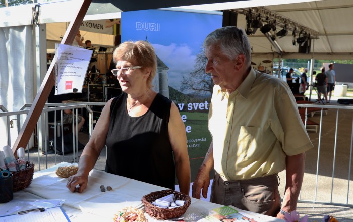 kamenckanje-v-komnu-