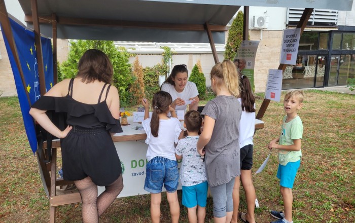 dedicinske-igre-v-sezani-