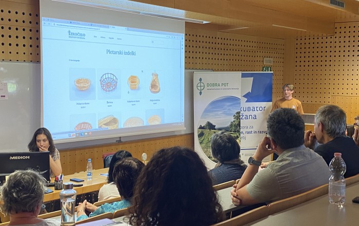 predstavitev-izrocila-