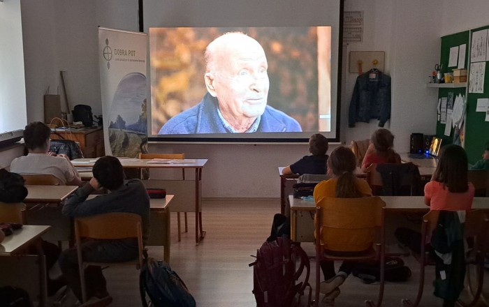 o-dediscini-z-ucenci-ps-vreme-