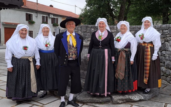 filmsko-glasbeni-divaca-