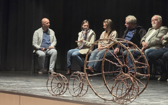 predpremiera-v-kobjeglavi-