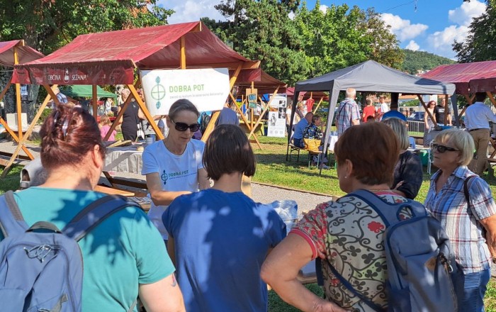 trajno-skladno-koscki-morja-