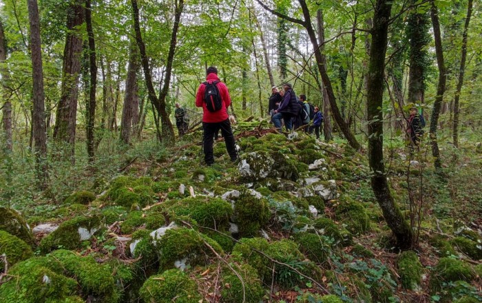 arheoloski-pohod-gradina-