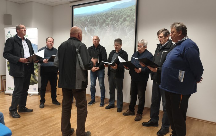 vecer-spominov-dutovlje-